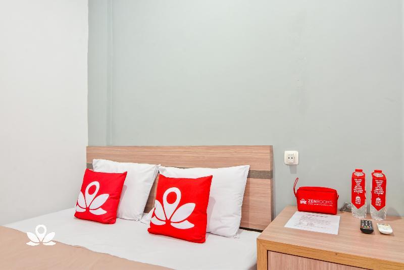 Zen Rooms Karet Pedurenan Yakarta Exterior foto