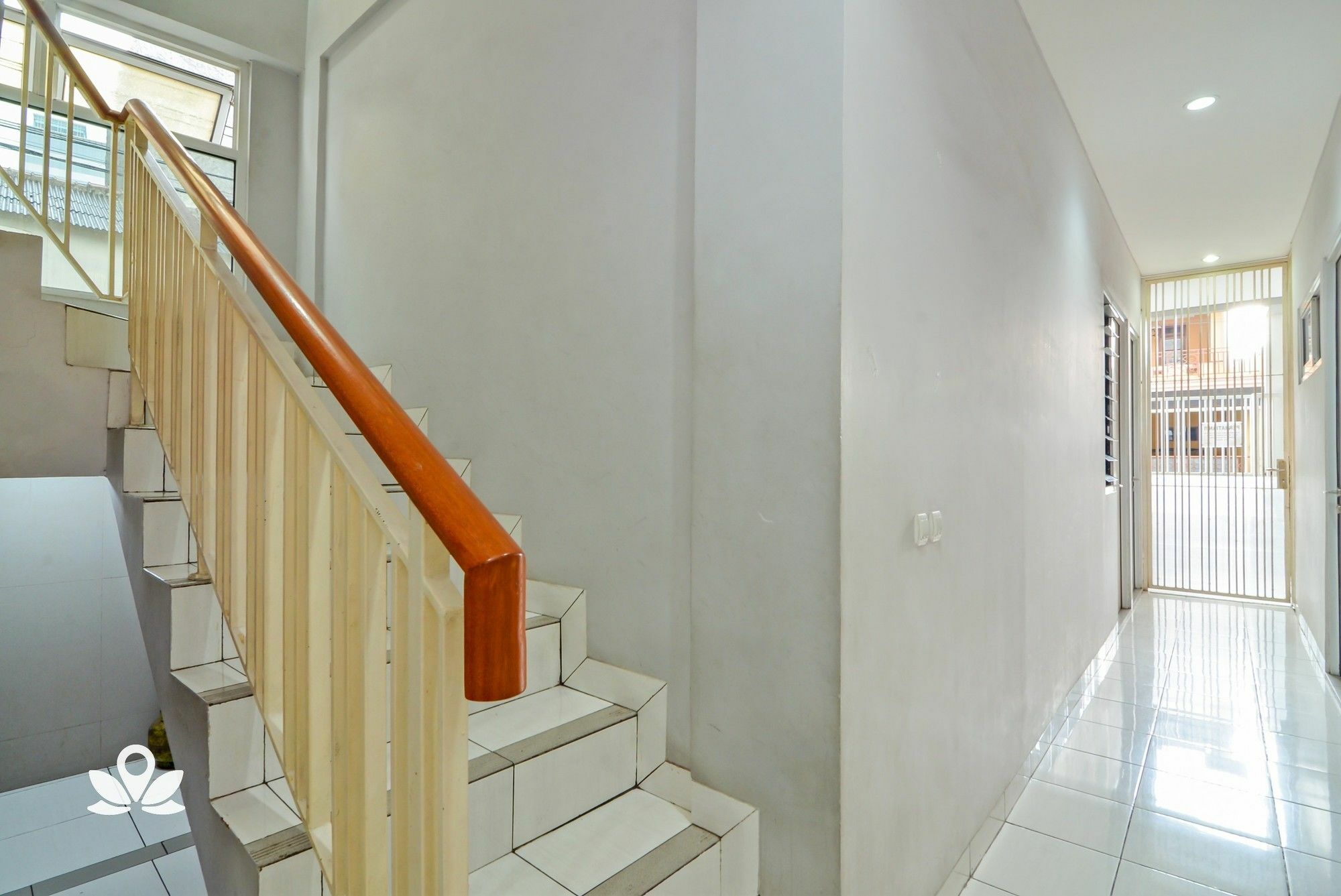 Zen Rooms Karet Pedurenan Yakarta Exterior foto